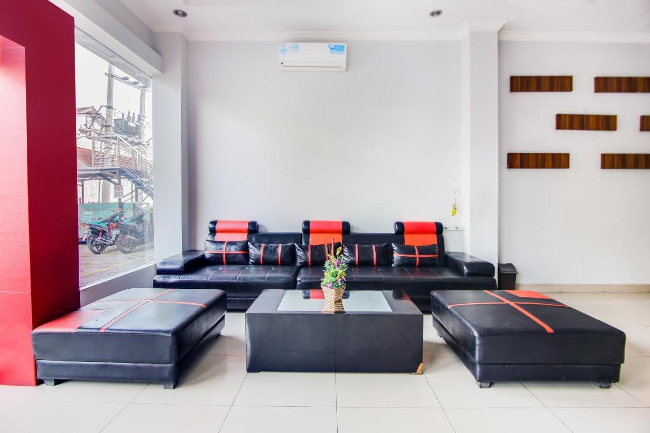 Collection O 91464 7 Dream Hotel Palembang Exteriör bild