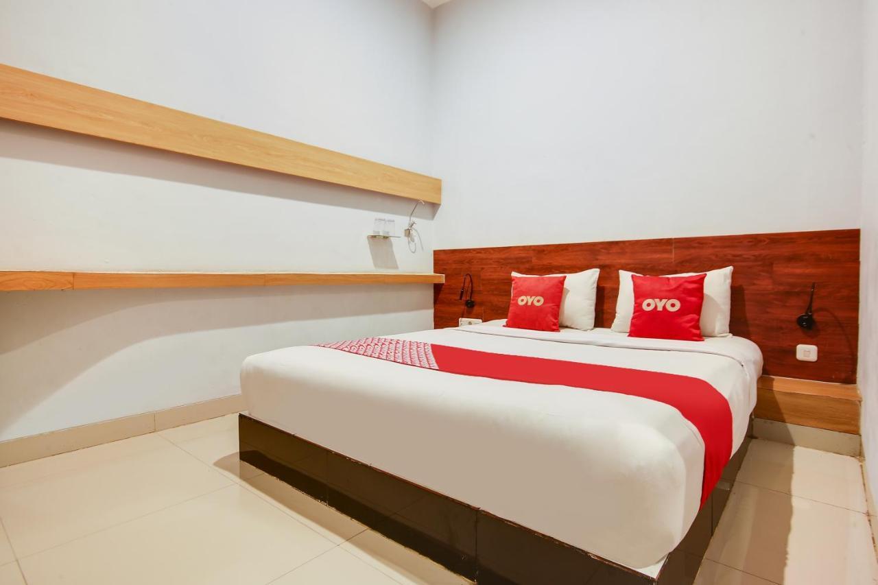 Collection O 91464 7 Dream Hotel Palembang Exteriör bild